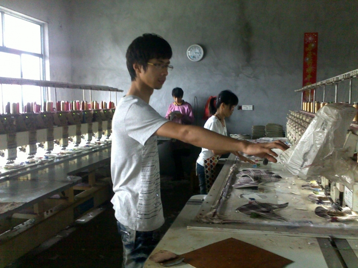 胡其刚.jpg