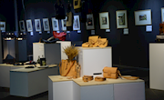 学生作品展——皮具（素面锦花）
