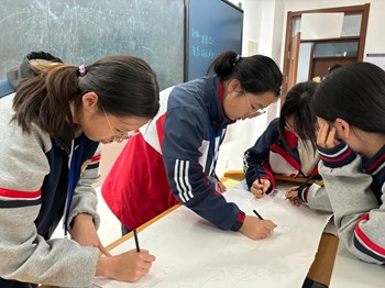 【现代服务学院】成功举办禁毒活动手抄报活动